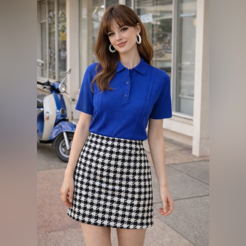 Vintage 60’s - Helen Sue- Mod style- Vibrant Blue knit Polo Shirt - dead stock